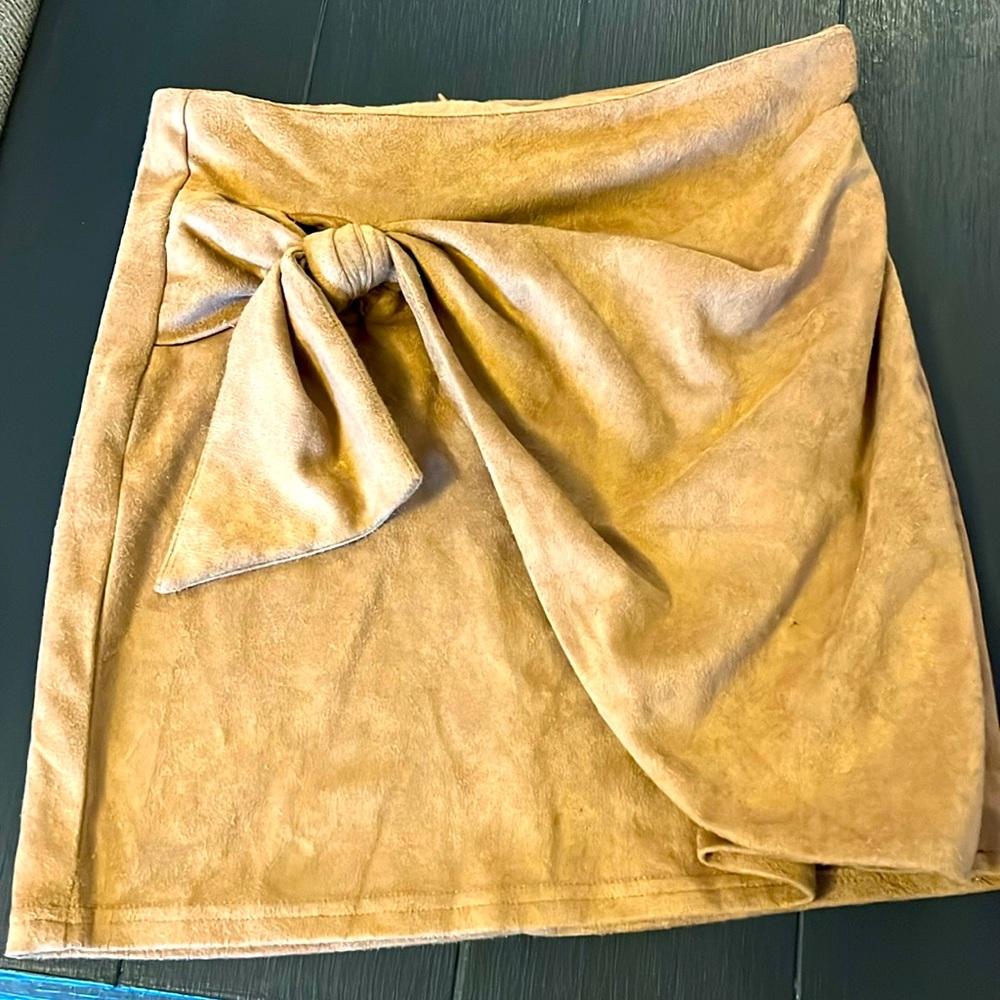 Women’s skirt